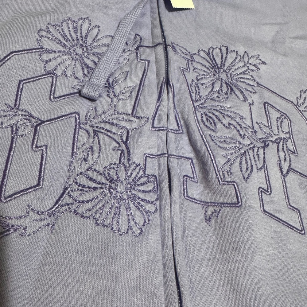 💜 GAP Lavender Hoodie with Drawstring NEW WITH TAG🌷💜